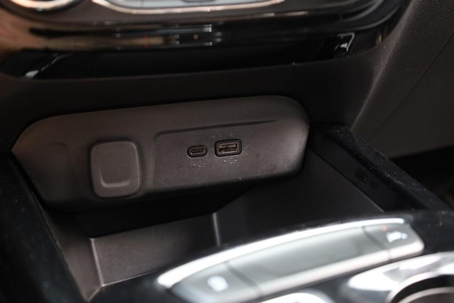 Chevrolet Trax Vehicle Full-screen Gallery Image 14