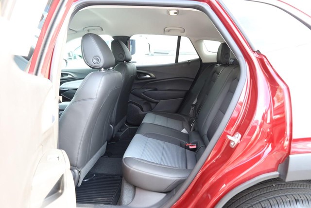 Chevrolet Trax Vehicle Full-screen Gallery Image 20
