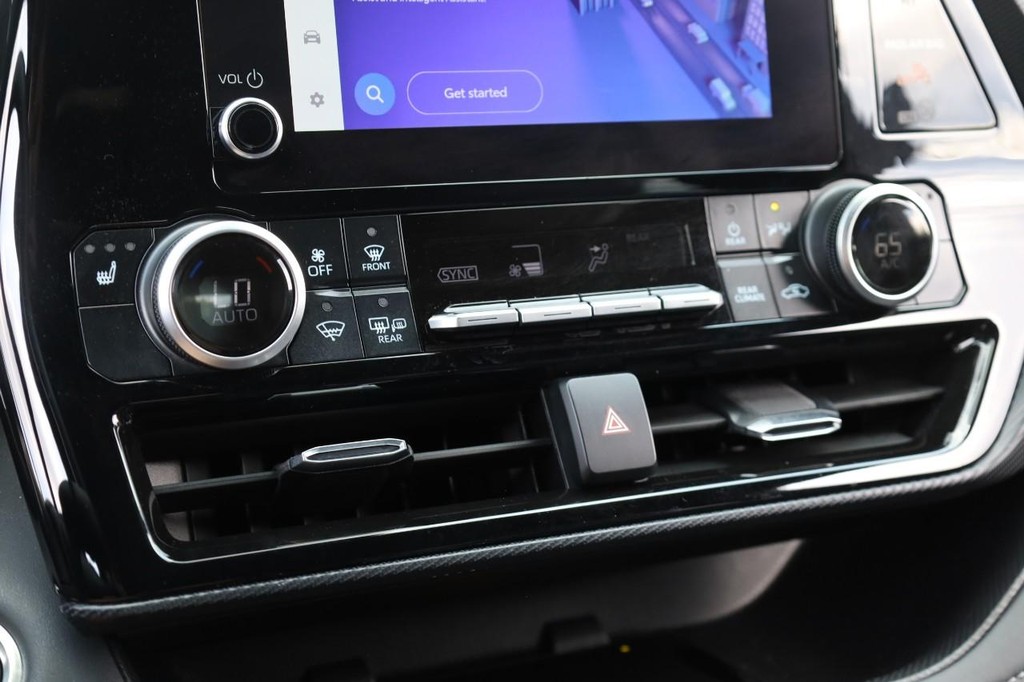 Toyota Highlander Vehicle Image 16