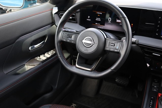 Nissan Kicks Vehicle Image 24