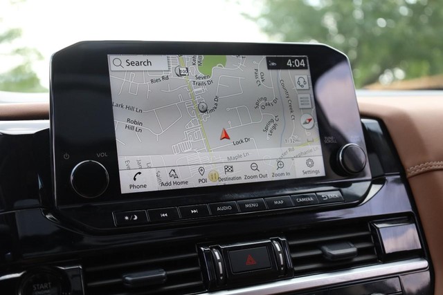 Nissan Pathfinder Vehicle Image 15