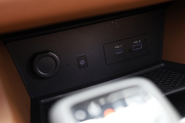 Nissan Pathfinder Vehicle Image 19