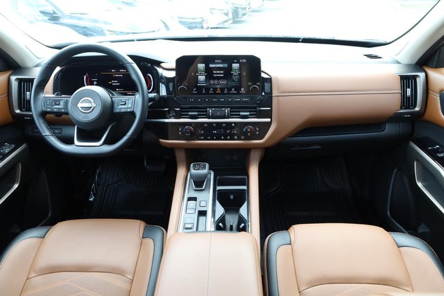 Nissan Pathfinder Vehicle Image 29