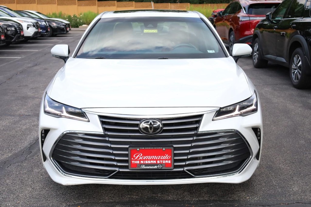 Toyota Avalon Vehicle Image 04
