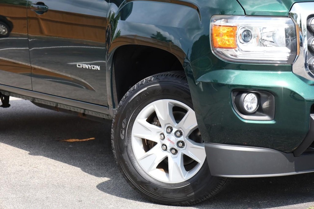 GMC Canyon Vehicle Image 03