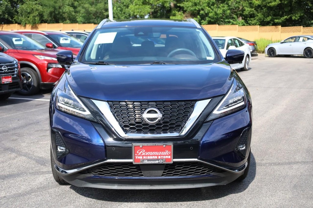 Nissan Murano Vehicle Image 04