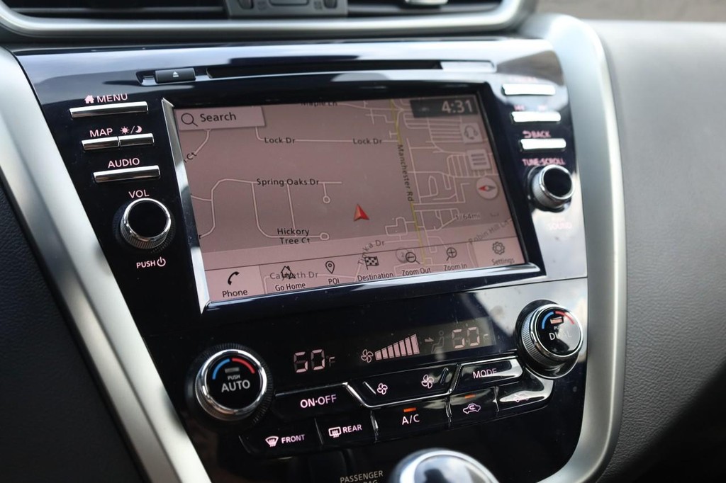 Nissan Murano Vehicle Image 14