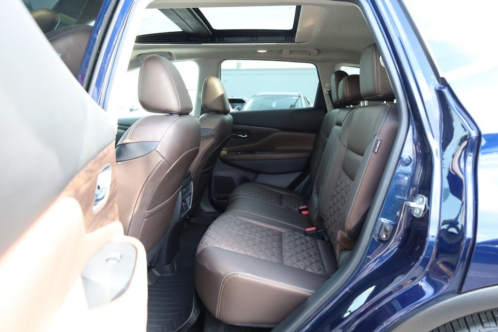 Nissan Murano Vehicle Image 25