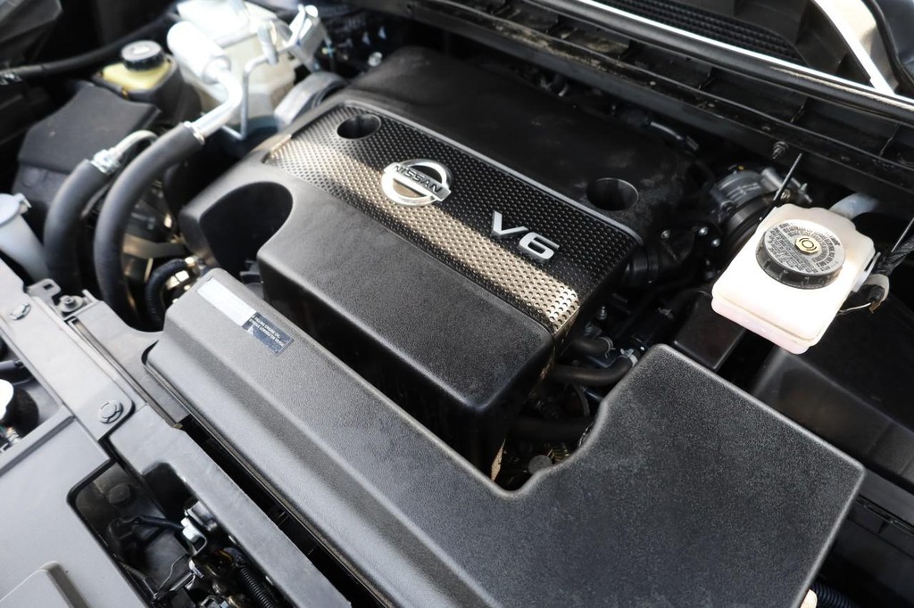 Nissan Murano Vehicle Image 30
