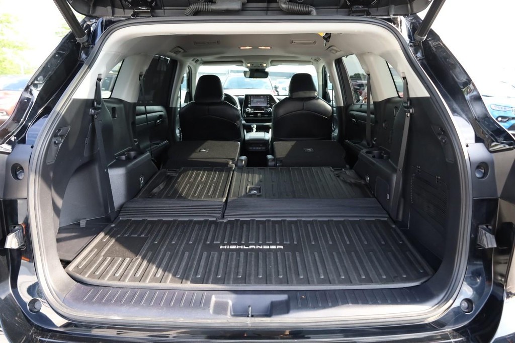 Toyota Highlander Vehicle Image 09