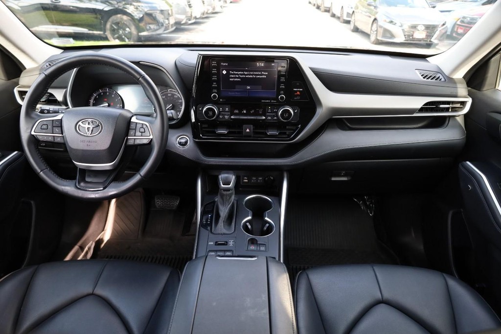 Toyota Highlander Vehicle Image 27