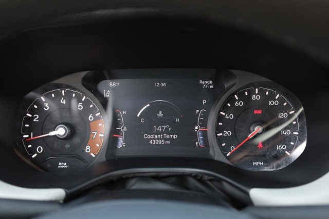 Jeep Compass Vehicle Image 10