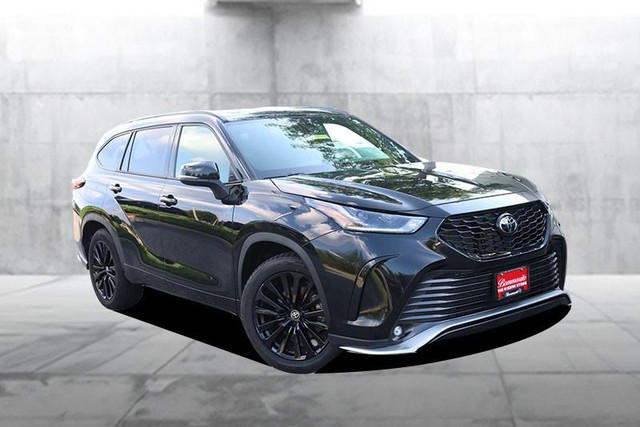 Toyota Highlander Vehicle Image 02