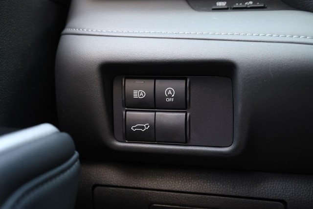Toyota Highlander Vehicle Image 19
