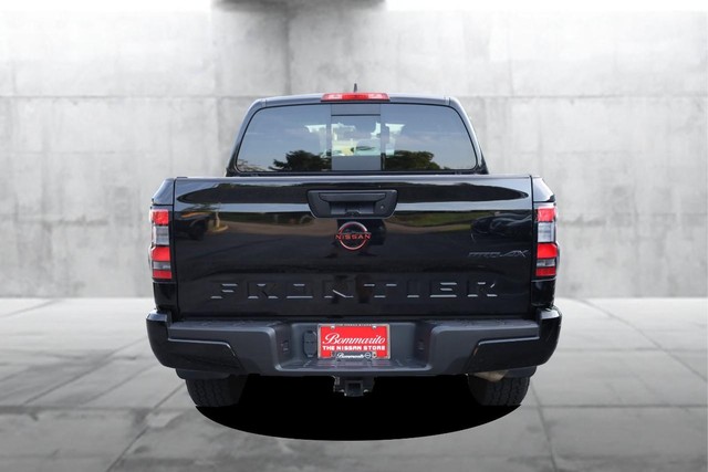Nissan Frontier Vehicle Image 06