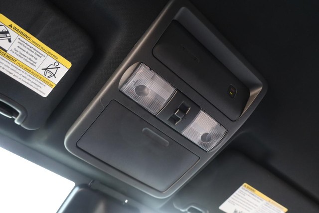 Nissan Frontier Vehicle Image 18