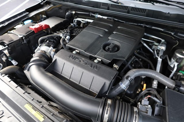 Nissan Frontier Vehicle Image 26