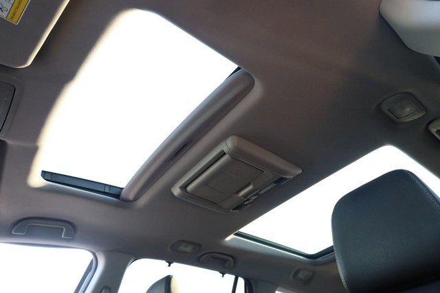 Honda Pilot Vehicle Image 11