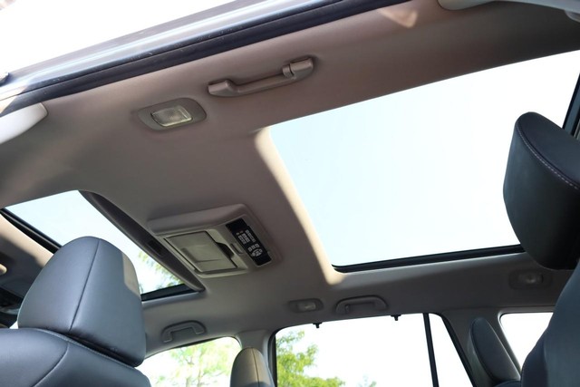Honda Pilot Vehicle Image 12