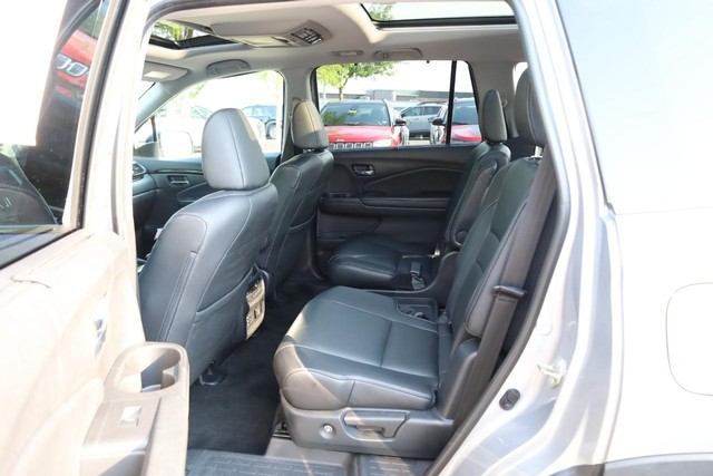 Honda Pilot Vehicle Image 25