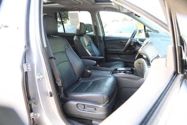 Honda Pilot Vehicle Image 32