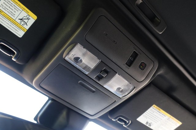 Nissan Frontier Vehicle Image 19