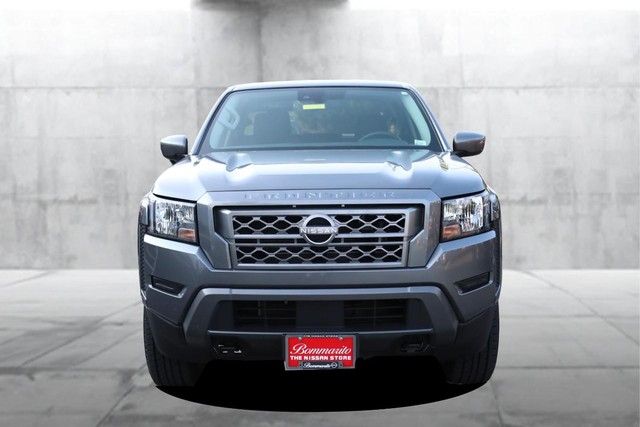 Nissan Frontier Vehicle Image 04