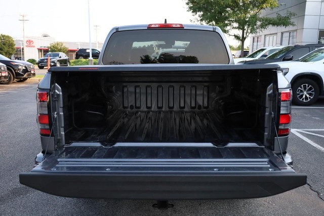 Nissan Frontier Vehicle Image 07