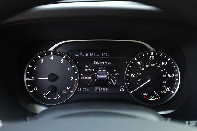 Nissan Frontier Vehicle Image 10
