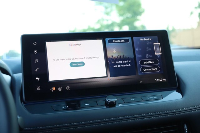 Nissan Rogue Vehicle Image 13
