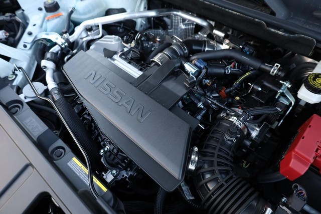 Nissan Rogue Vehicle Image 31