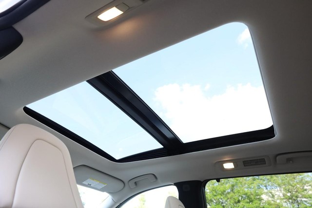 INFINITI QX60 Vehicle Image 12