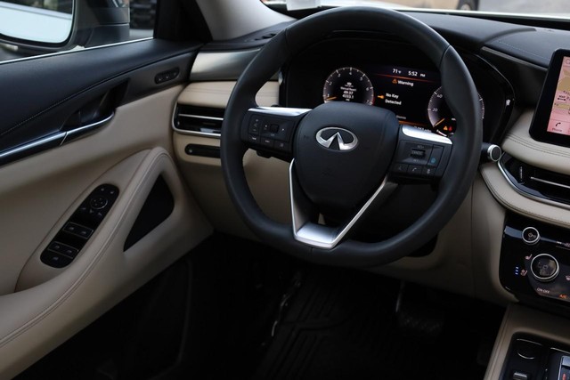 INFINITI QX60 Vehicle Image 31