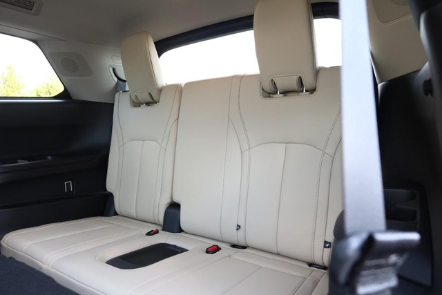 INFINITI QX60 Vehicle Image 32