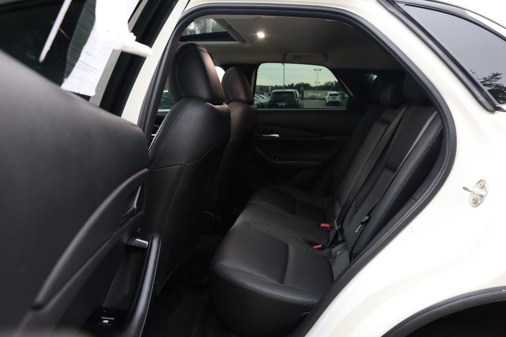 Mazda CX-30 Vehicle Image 20