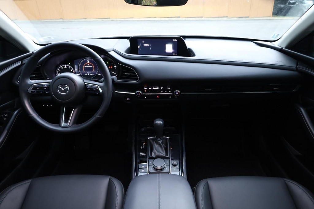 Mazda CX-30 Vehicle Image 21