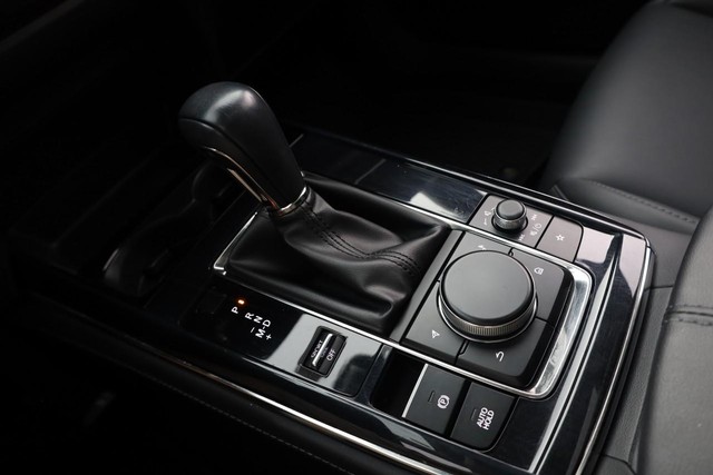 Mazda CX-30 Vehicle Image 15