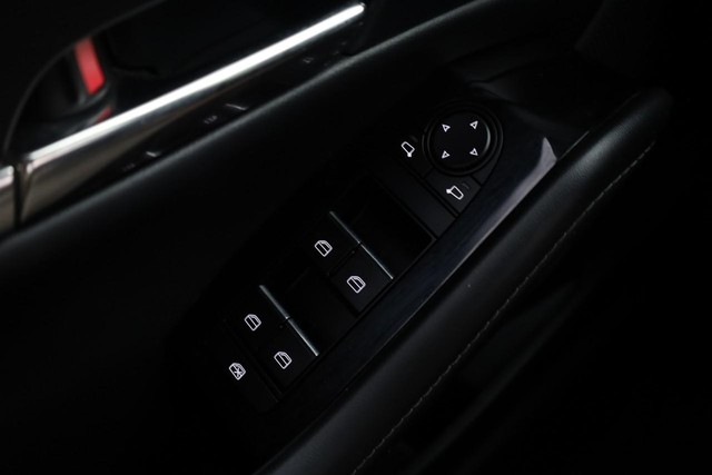 Mazda CX-30 Vehicle Image 17