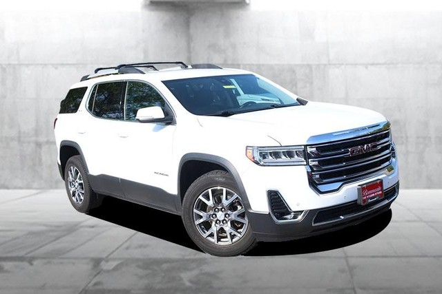 GMC Acadia Vehicle Image 02