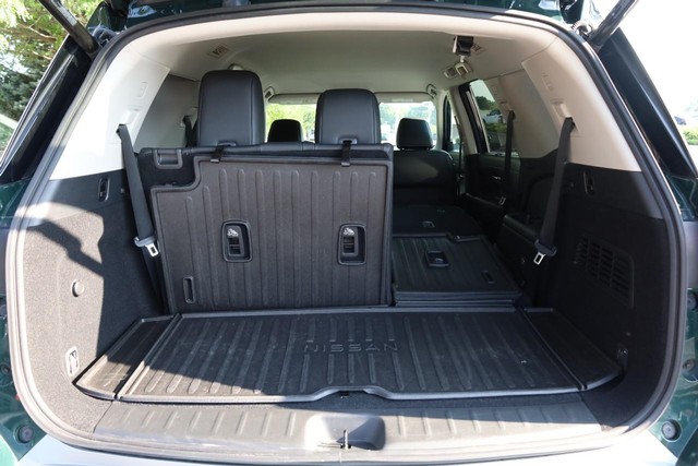 Nissan Pathfinder Vehicle Image 08
