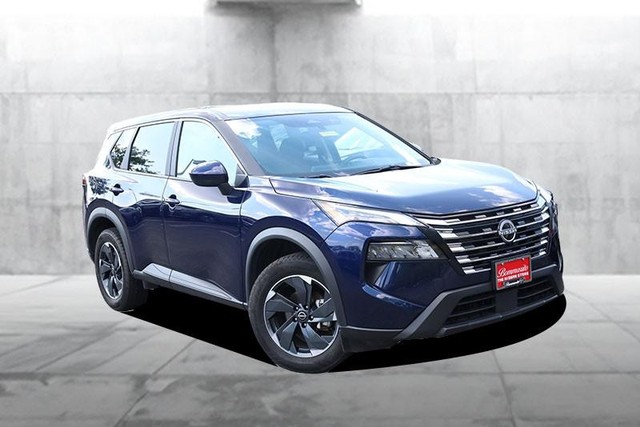 Nissan Rogue Vehicle Image 02
