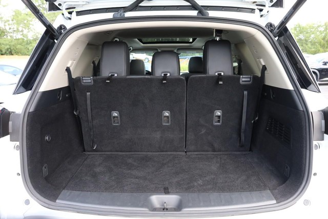 Nissan Pathfinder Vehicle Image 07