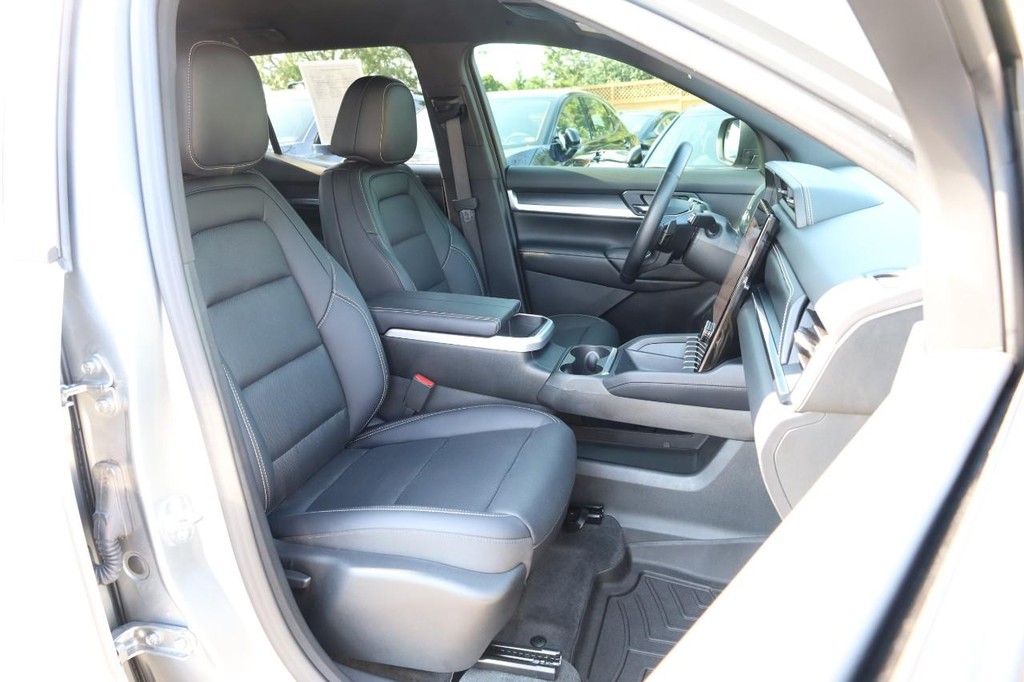 GMC Terrain Vehicle Image 24
