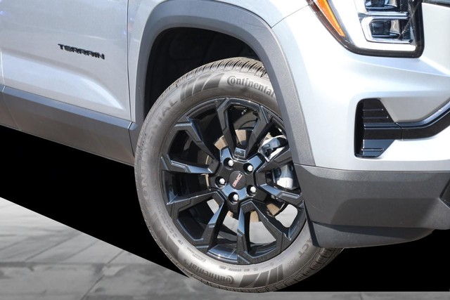 GMC Terrain Vehicle Image 03