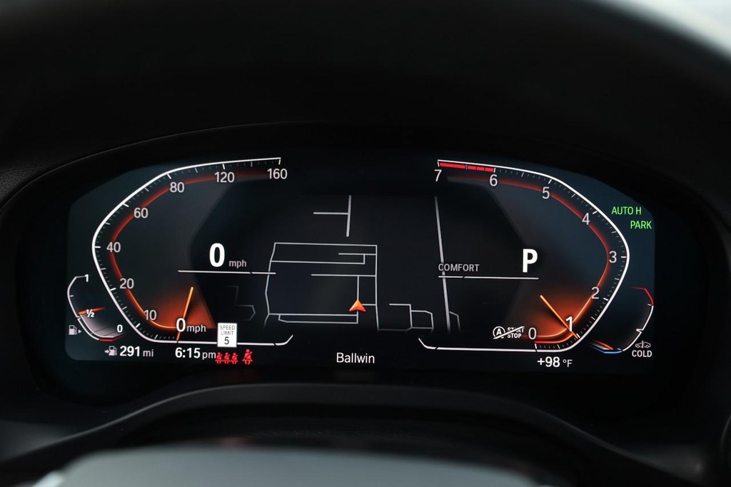 BMW X3 Vehicle Full-screen Gallery Image 12