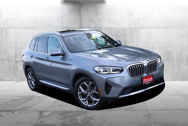 BMW X3 Vehicle Image 02