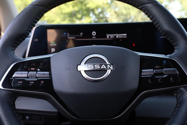 Nissan Ariya Vehicle Image 09