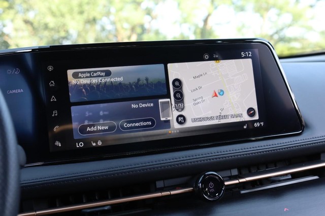 Nissan Ariya Vehicle Image 11