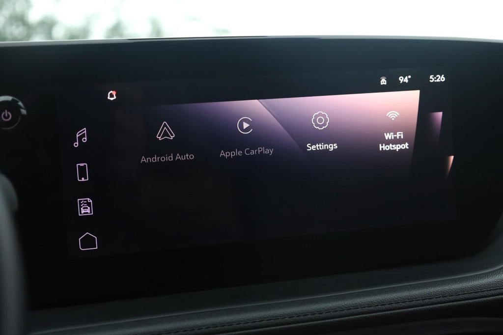 Buick Encore GX Vehicle Full-screen Gallery Image 11