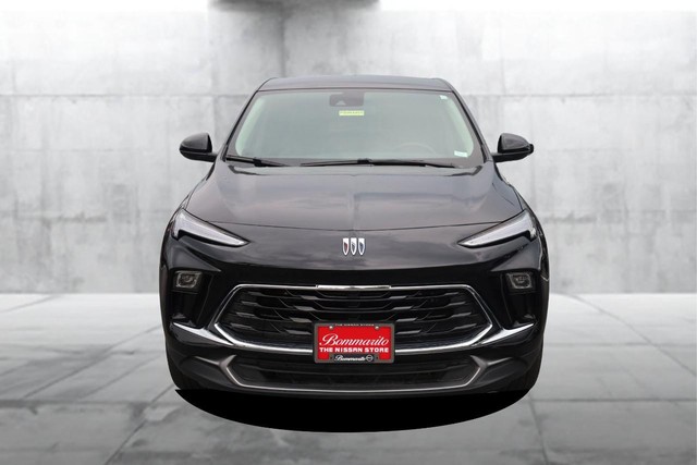 Buick Encore GX Vehicle Image 04